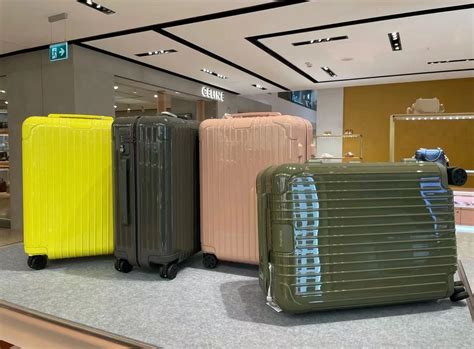 cheapest place to buy rimowa in london